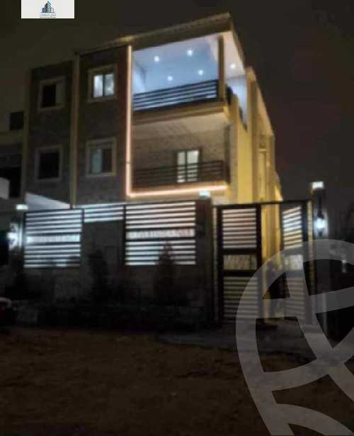 https://aqarmap.com.eg/ar/listing/5278170-for-sale-cairo-6th-of-october-compounds-first-heights