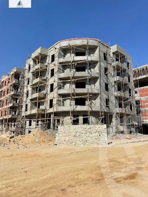https://aqarmap.com.eg/en/listing/5323335-for-sale-cairo-6th-of-october-el-tawsaat-el-shamalya-hy-2000-qt