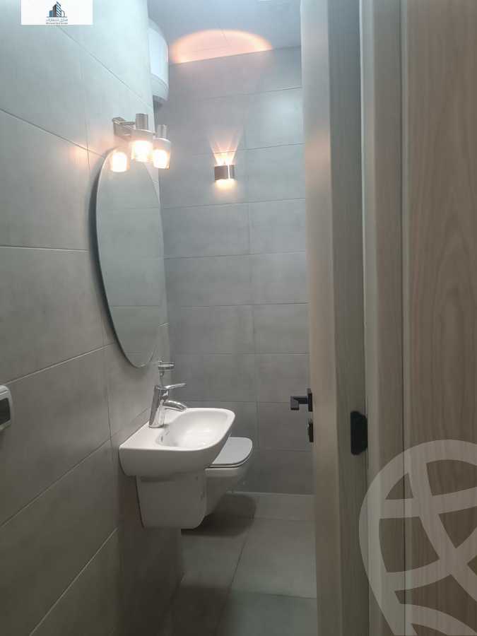 https://aqarmap.com.eg/ar/listing/5900264-for-rent-cairo-el-sheikh-zayed-city-compounds-the-courtyard