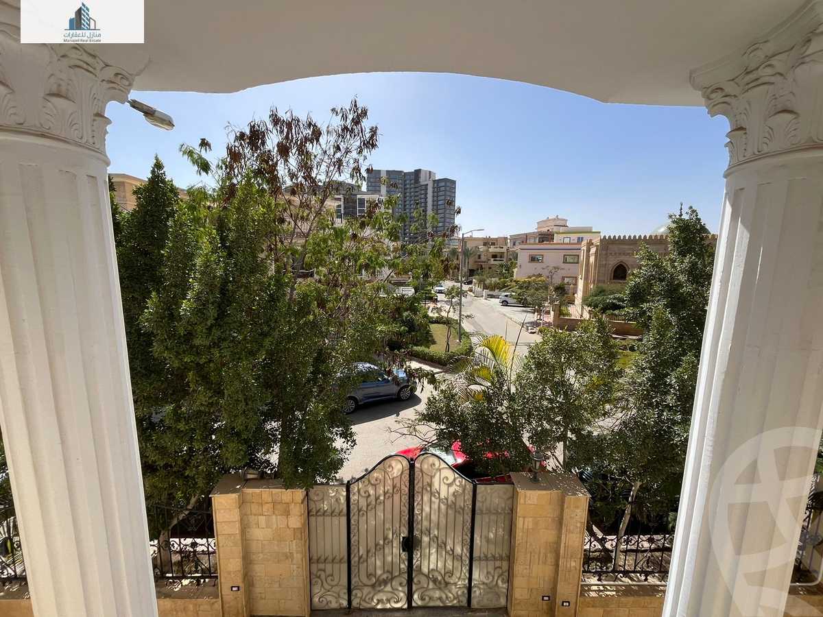 https://aqarmap.com.eg/en/listing/5918123-for-sale-cairo-el-sheikh-zayed-city-compounds-el-yasmeen-compound