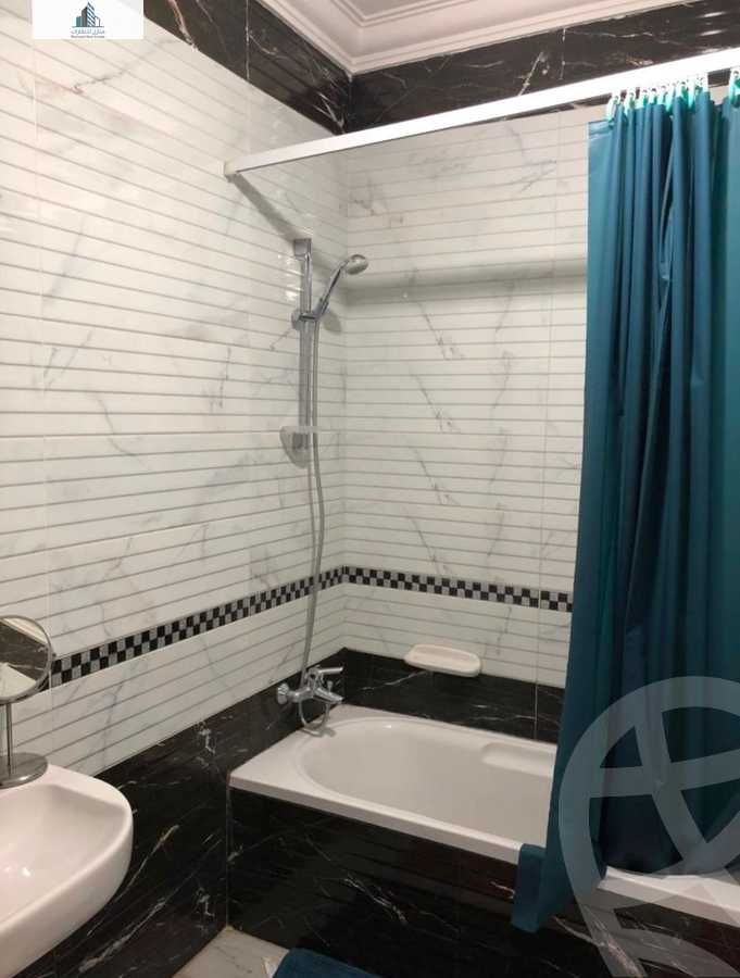 https://aqarmap.com.eg/en/listing/5935343-for-sale-cairo-el-sheikh-zayed-city-el-hay-elsabeaa-lsf