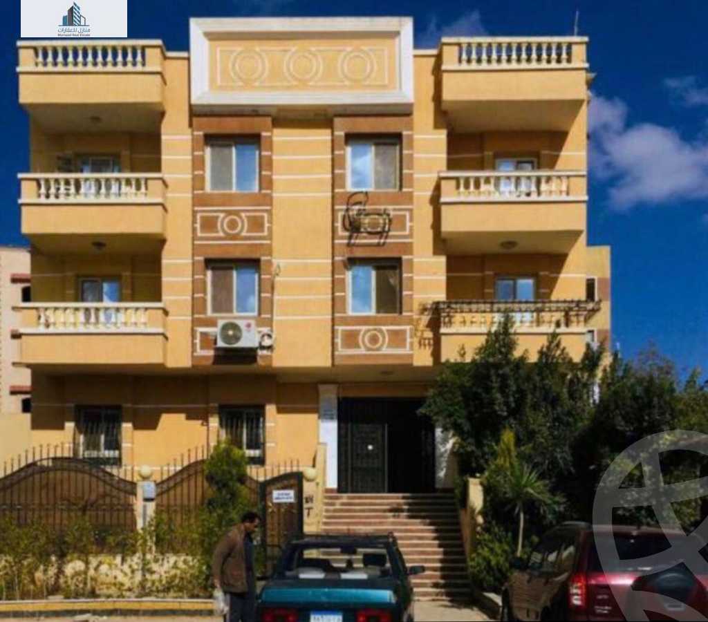 https://aqarmap.com.eg/ar/listing/6014534-for-sale-cairo-el-sheikh-zayed-city-el-hay-eltaseaa-area-1-el-bostan-st