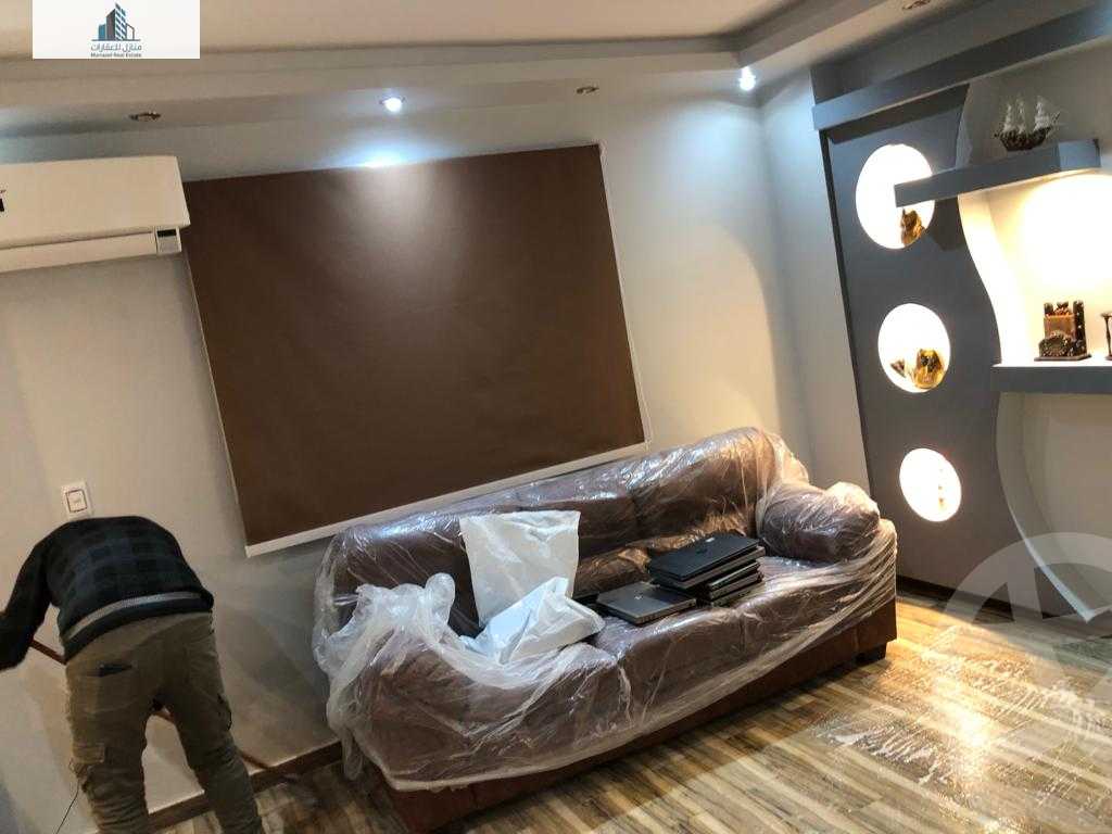 https://aqarmap.com.eg/en/listing/6021379-for-sale-cairo-6th-of-october-el-ahyaa-neighborhood-4th-neighbourhood-1