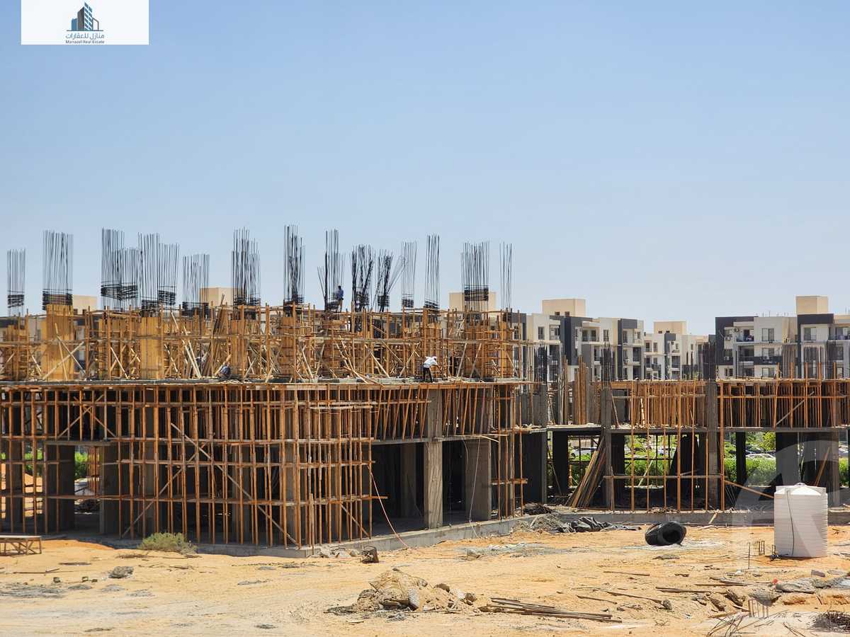 https://aqarmap.com.eg/en/listing/6216533-for-sale-cairo-el-sheikh-zayed-city-compounds-bahja-residence-symphony