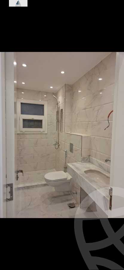 https://aqarmap.com.eg/ar/listing/6241251-for-sale-cairo-el-sheikh-zayed-city-compounds-kmbwnd-fyldj-wyst-dr-llttwyr