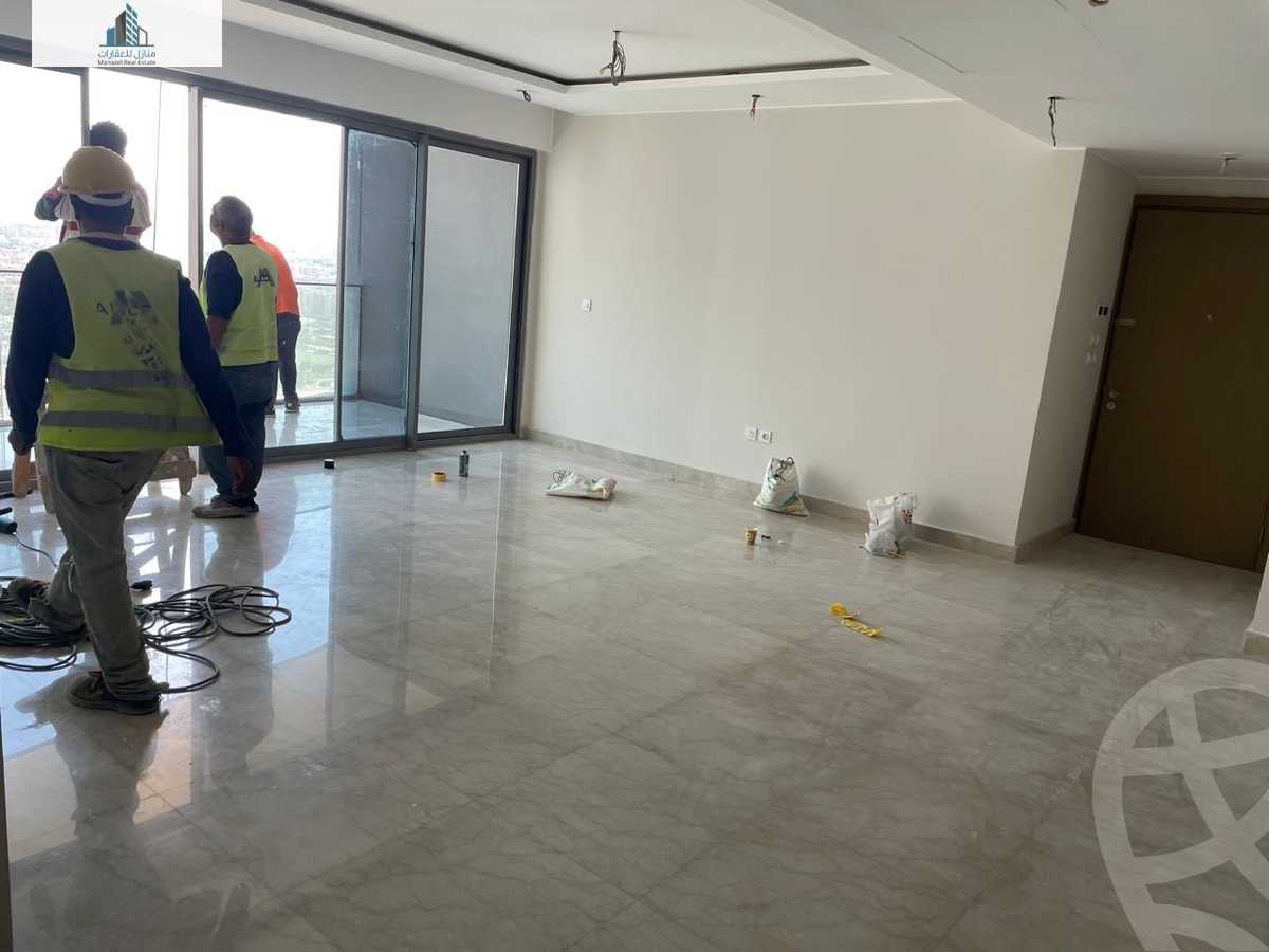 https://aqarmap.com.eg/ar/listing/6241316-for-sale-cairo-el-sheikh-zayed-city-compounds-zyd-wr-llttwyr-park-towers-zed-el-sheikh-zayed-compound