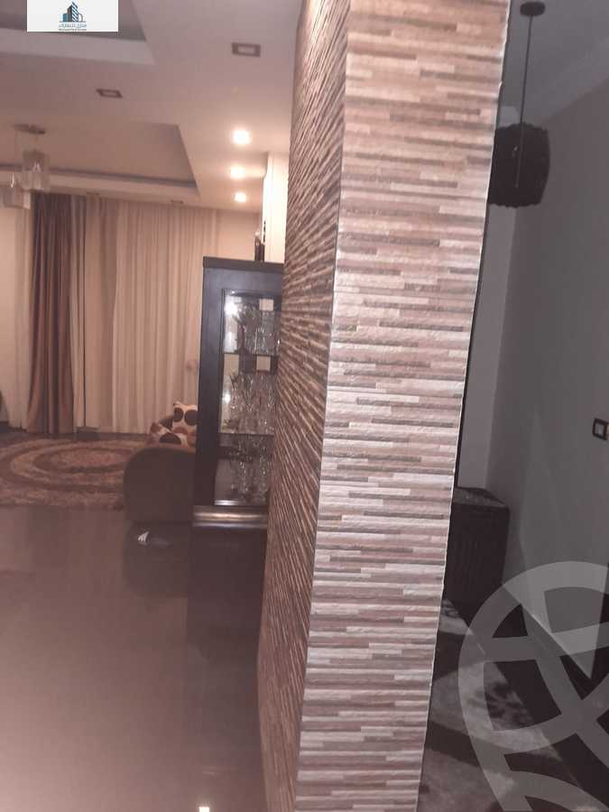 https://aqarmap.com.eg/ar/listing/6360143-for-sale-cairo-el-sheikh-zayed-city-el-hay-el-hady-ashaer-area-2-street-31