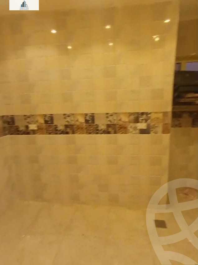 https://aqarmap.com.eg/ar/listing/6374394-for-sale-cairo-6th-of-october-el-ahyaa-neighborhood-2nd-el-moustashar-mohammed-hasan-st