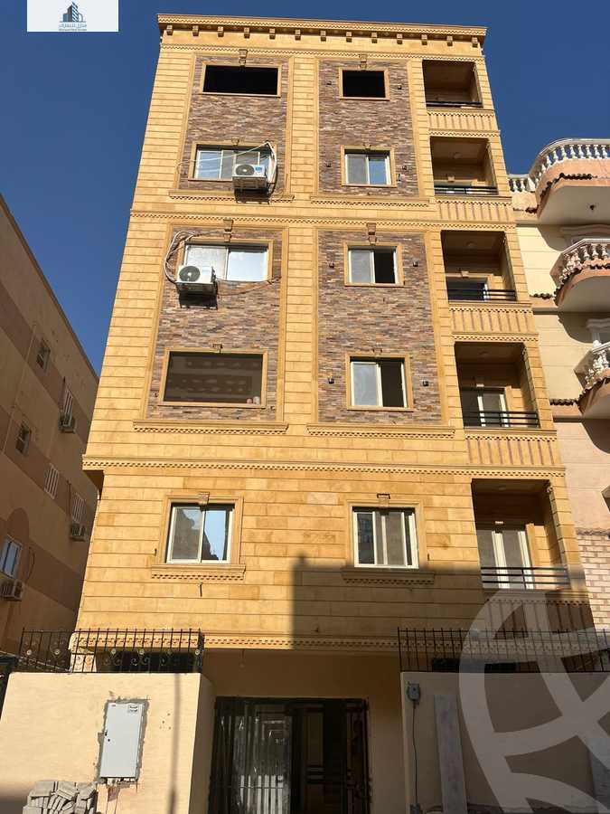 https://aqarmap.com.eg/ar/listing/6374416-for-sale-cairo-6th-of-october-el-ahyaa-neighborhood-2nd-dr-abd-el-haleem-radwan-st