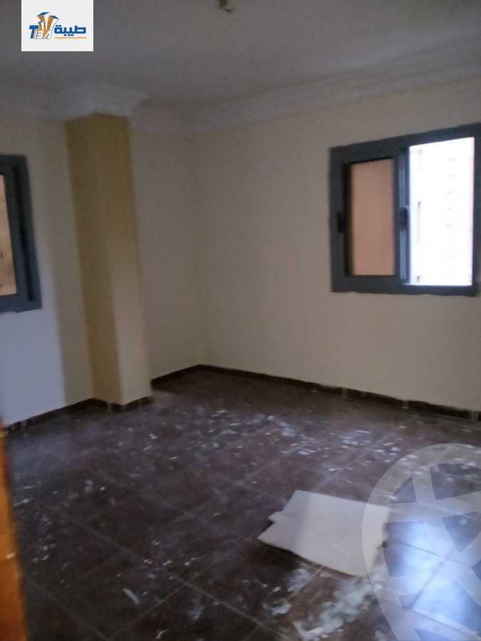https://aqarmap.com.eg/ar/listing/4233168-for-sale-cairo-6th-of-october-el-ahyaa-neighborhood-4th-school-st