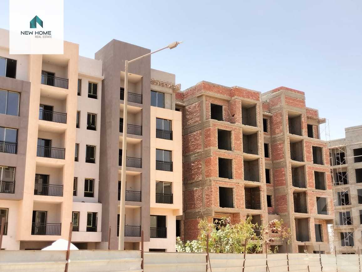 https://aqarmap.com.eg/en/listing/5594745-for-sale-cairo-6th-of-october-hadaeq-october-kmbwnd-fy-hdyq-ktwbr-ashgar-heights