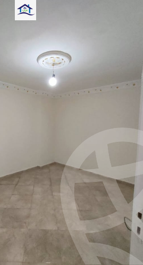 https://aqarmap.com.eg/ar/listing/6031902-for-sale-alexandria-l-jmy-lbytsh-el-neyaba-st
