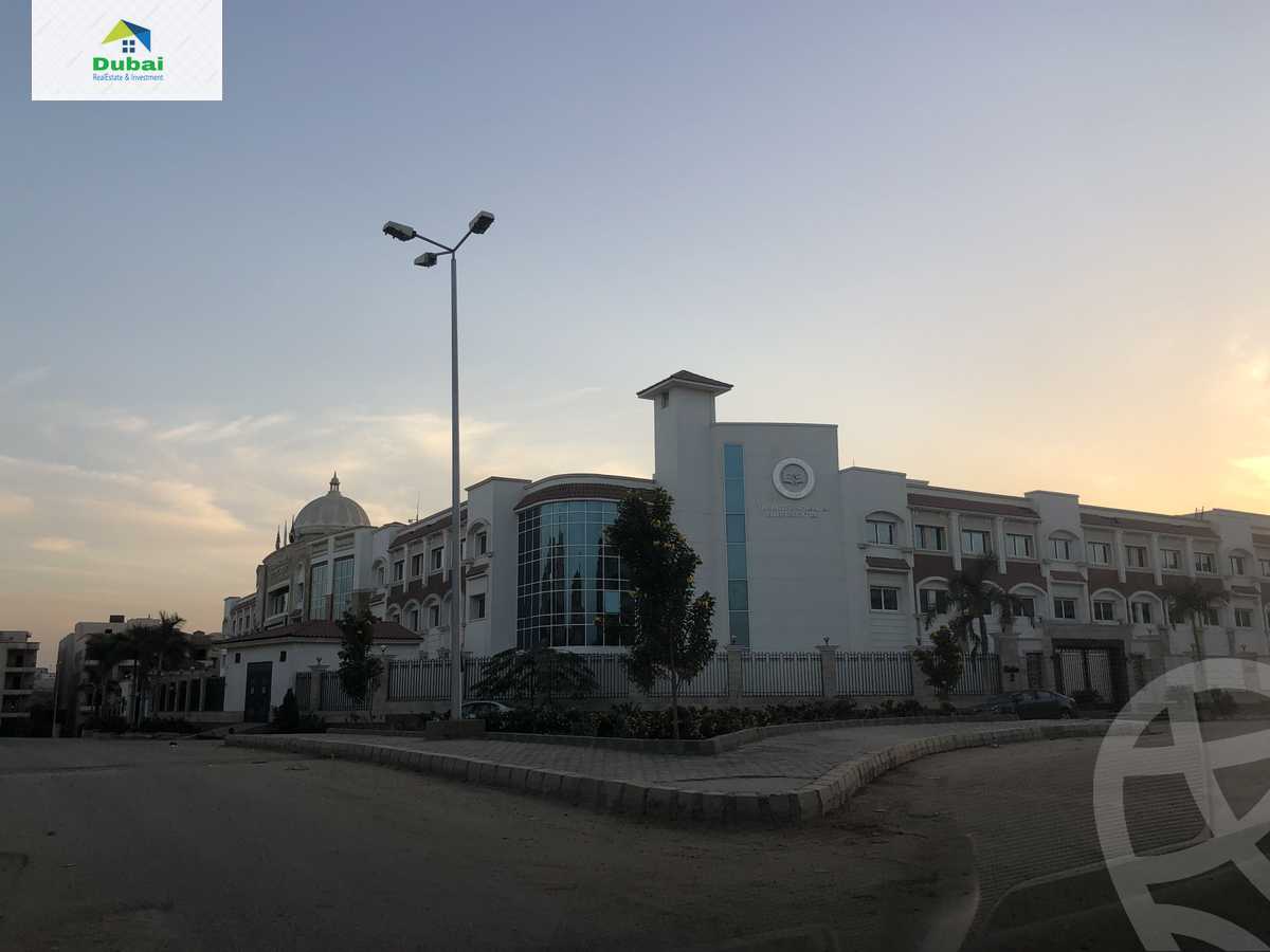 https://aqarmap.com.eg/ar/listing/3723903-for-sale-cairo-el-shorouk-lmntq-lwl-neighbourhood-4