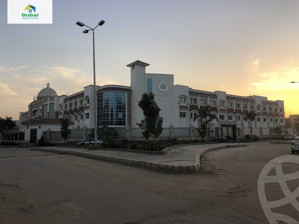 https://aqarmap.com.eg/ar/listing/3723903-for-sale-cairo-el-shorouk-lmntq-lwl-neighbourhood-4