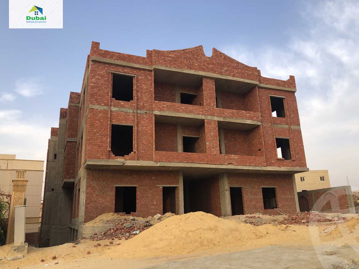 https://aqarmap.com.eg/ar/listing/4023625-for-sale-cairo-el-shorouk-h-lnd