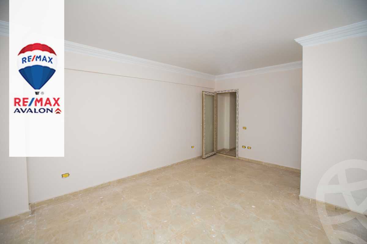 https://aqarmap.com.eg/ar/listing/3865498-for-sale-alexandria-roshdy-shr-hmd-shwqy