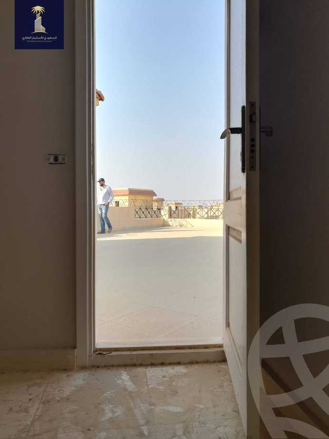https://aqarmap.com.eg/en/listing/2596078-for-sale-villa-cairo-alex-cairo-desert-road