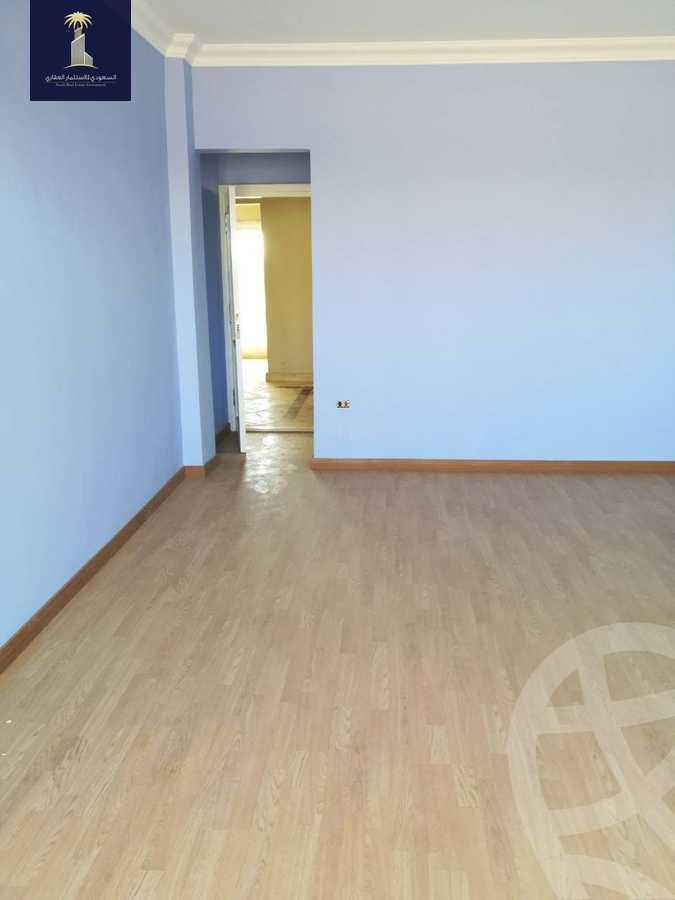 https://aqarmap.com.eg/en/listing/2596078-for-sale-villa-cairo-alex-cairo-desert-road