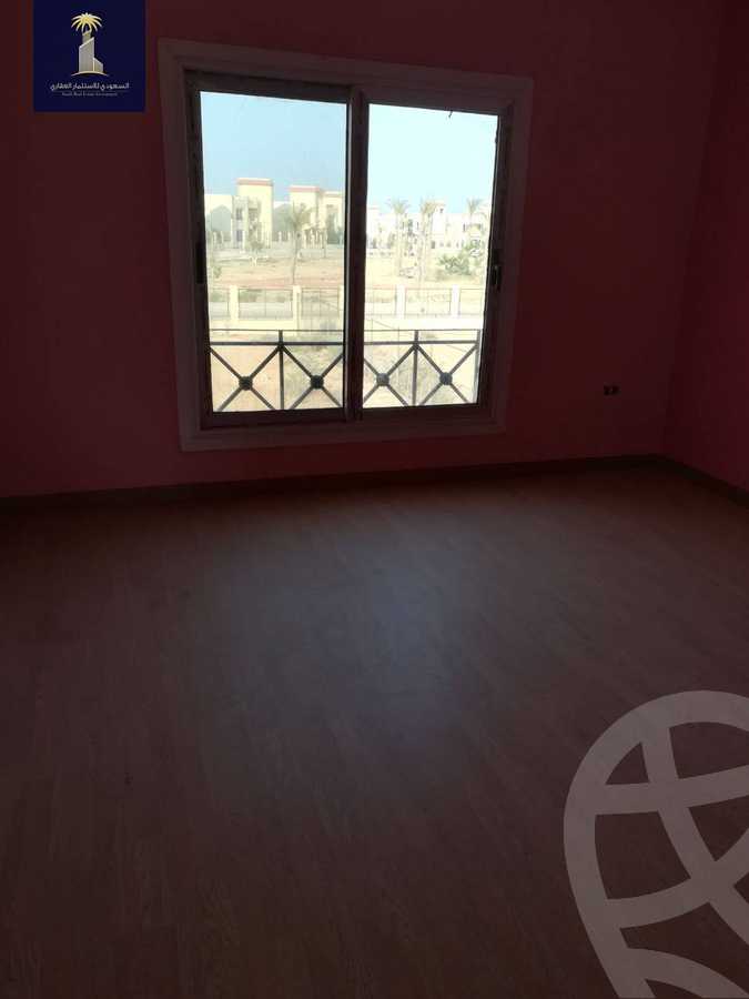 https://aqarmap.com.eg/en/listing/2596078-for-sale-villa-cairo-alex-cairo-desert-road