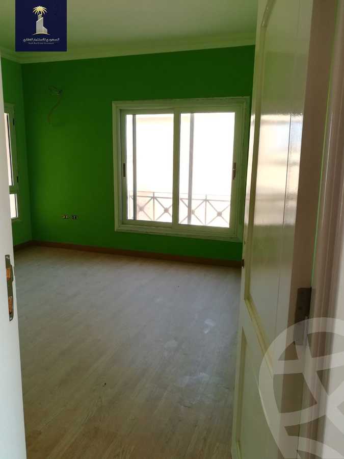 https://aqarmap.com.eg/en/listing/2596078-for-sale-villa-cairo-alex-cairo-desert-road