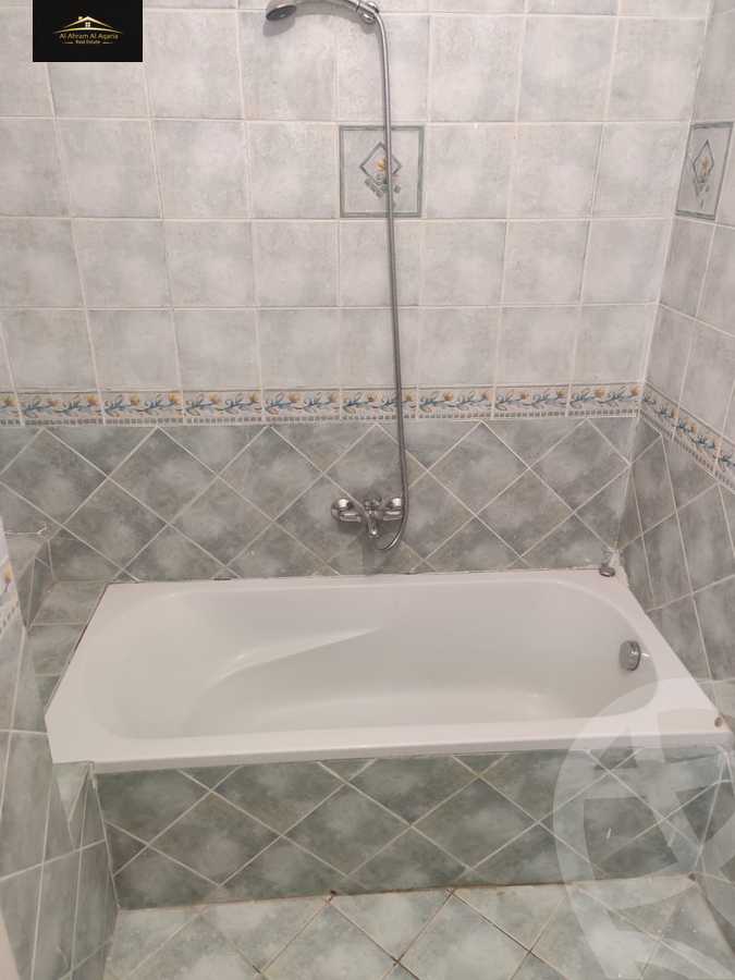 https://aqarmap.com.eg/ar/listing/3861221-for-rent-cairo-nasr-city-8th-zone-omar-lotfy-st