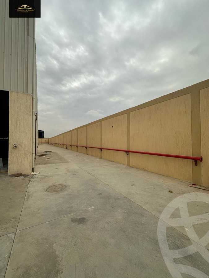 https://aqarmap.com.eg/ar/listing/4299542-for-rent-cairo-badr-city-manteqat-el-800-fadan