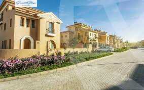 https://aqarmap.com.eg/ar/listing/3704450-for-sale-cairo-new-cairo-compounds-hyde-park