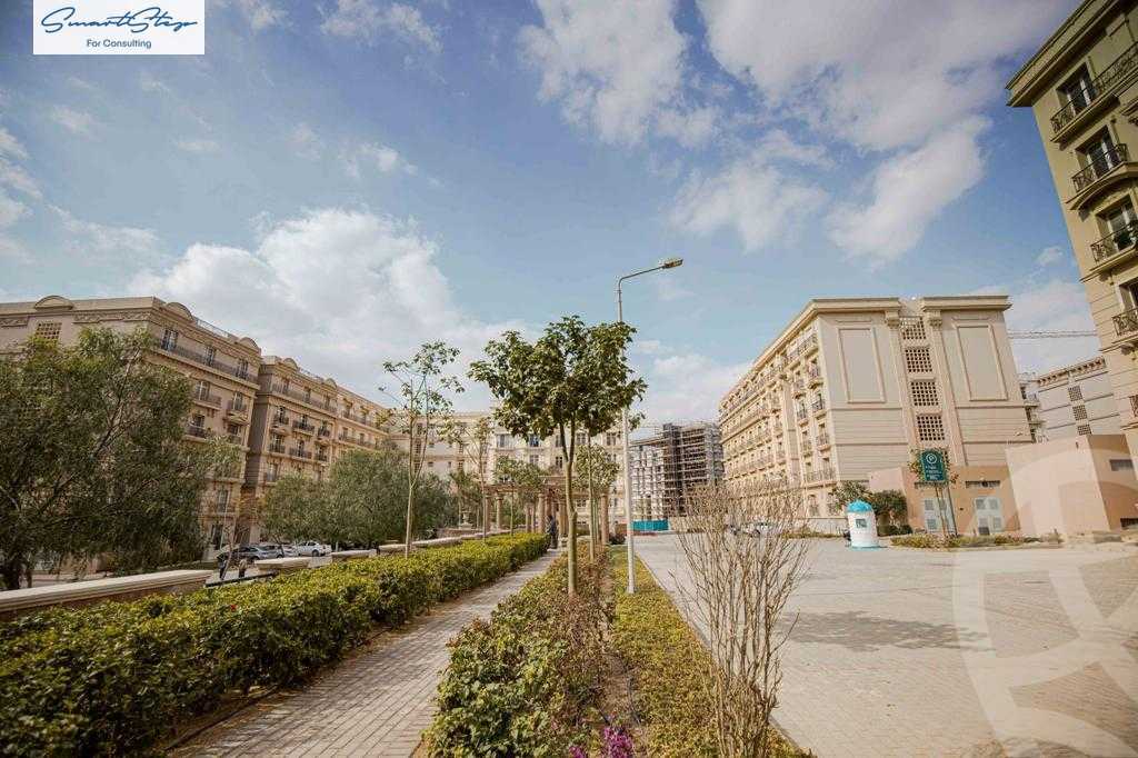 https://aqarmap.com.eg/ar/listing/3672076-for-sale-cairo-new-cairo-compounds-hyde-park