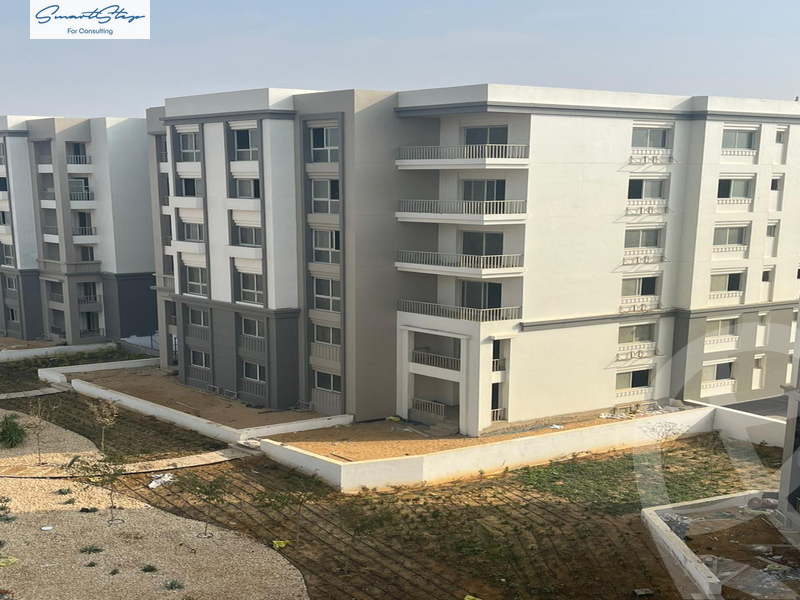 https://aqarmap.com.eg/en/listing/4054254-for-rent-cairo-new-cairo-compounds-hyde-park