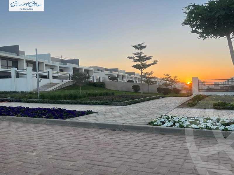 https://aqarmap.com.eg/en/listing/4221989-for-sale-cairo-new-cairo-compounds-fifth-square