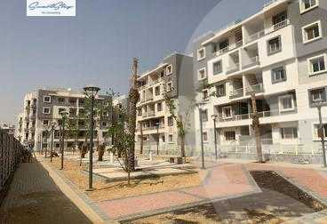 https://aqarmap.com.eg/ar/listing/4902372-for-sale-cairo-new-cairo-compounds-hyde-park-hpr-hyde-park