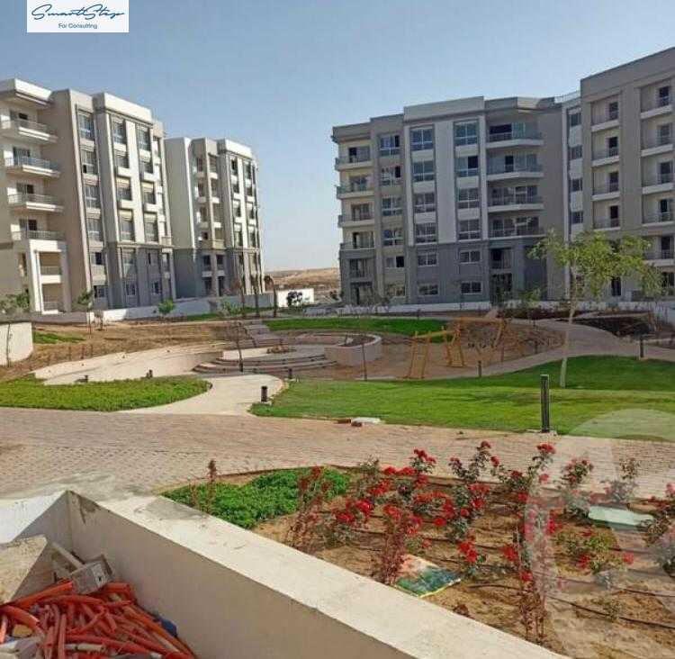 https://aqarmap.com.eg/en/listing/5004942-for-sale-cairo-new-cairo-compounds-hyde-park-centre-ville-hyde-park