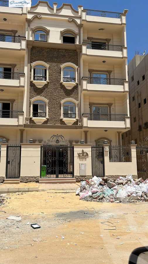 https://aqarmap.com.eg/en/listing/5085299-for-sale-cairo-new-cairo-el-narges-el-narges-2-ragheb-ayad-st