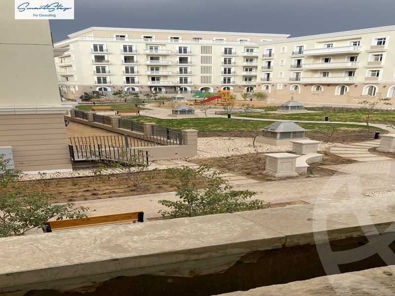 https://aqarmap.com.eg/ar/listing/5085423-for-sale-cairo-new-cairo-compounds-hyde-park-centre-ville-hyde-park