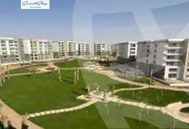 https://aqarmap.com.eg/en/listing/5332400-for-sale-cairo-new-cairo-compounds-hyde-park