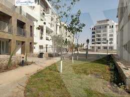 https://aqarmap.com.eg/en/listing/5400684-for-sale-cairo-new-cairo-compounds-hyde-park