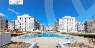 https://aqarmap.com.eg/en/listing/5429194-for-sale-cairo-new-cairo-compounds-mountain-view-hyde-park
