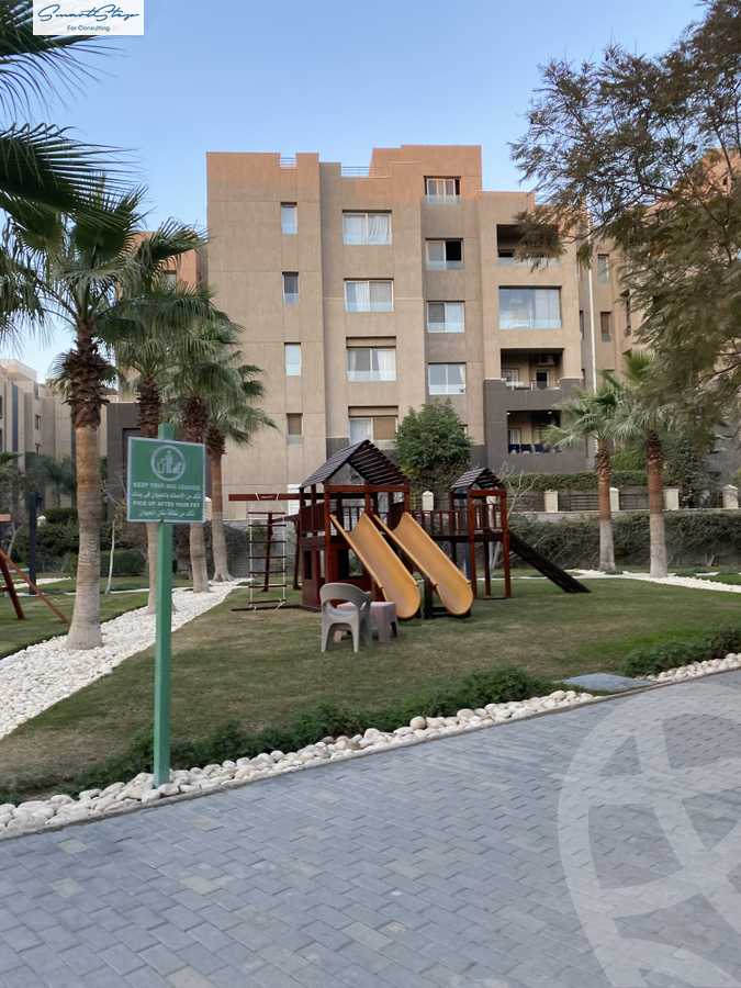 https://aqarmap.com.eg/ar/listing/5563045-for-sale-cairo-new-cairo-compounds-kmbwnd-dh-fyldj-blm-hylz
