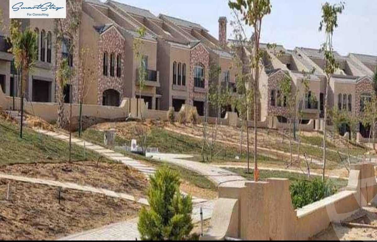 https://aqarmap.com.eg/en/listing/5616136-for-sale-cairo-new-cairo-lmstqbl-syty-compounds-at-east-compound-al-ahly-sabbour