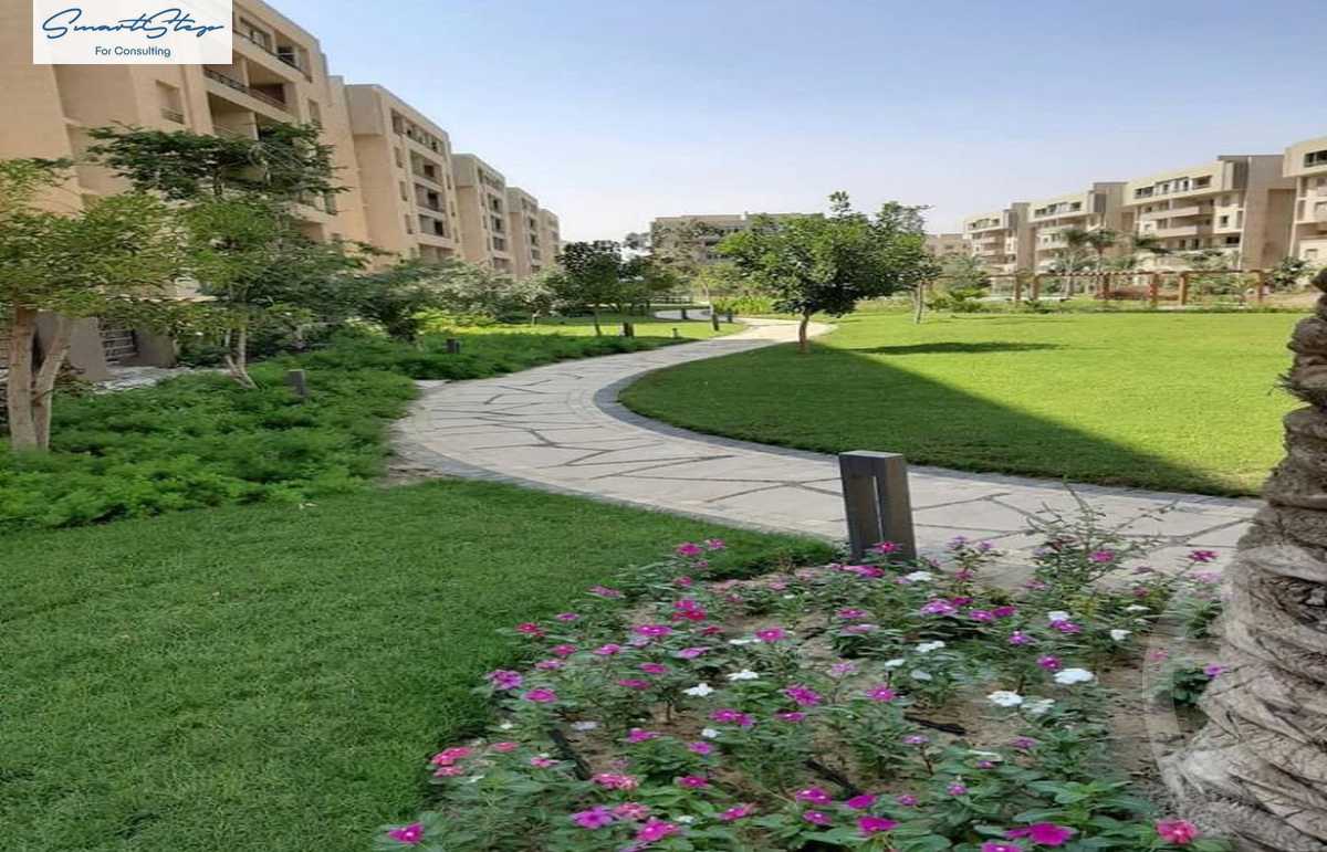 https://aqarmap.com.eg/ar/listing/5620012-for-sale-cairo-new-cairo-lmstqbl-syty-compounds-green-square