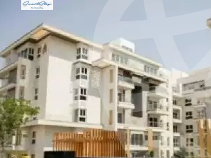 https://aqarmap.com.eg/en/listing/5686464-for-rent-cairo-new-cairo-compounds-mwntn-fyw-y-syty-club-park-mountain-view-icity