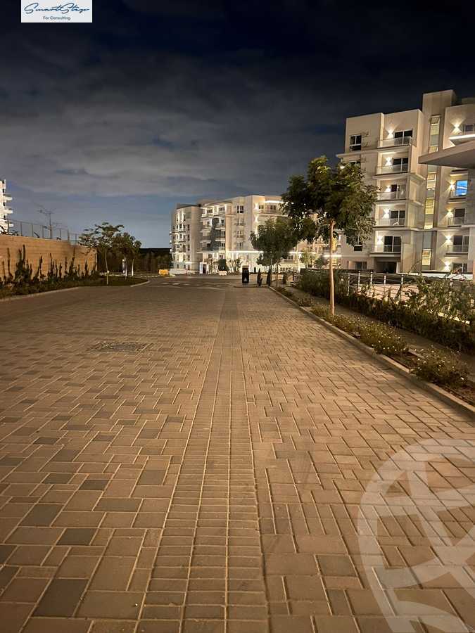 https://aqarmap.com.eg/ar/listing/5835474-for-sale-cairo-new-cairo-compounds-mwntn-fyw-y-syty-club-park-mountain-view-icity