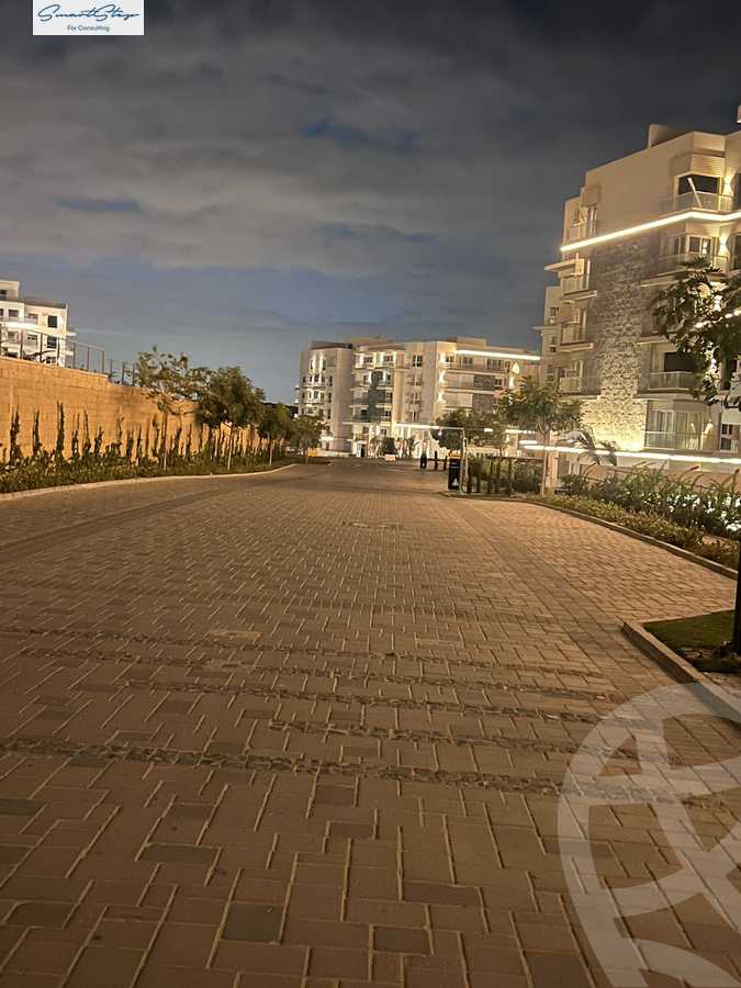 https://aqarmap.com.eg/ar/listing/5838927-for-sale-cairo-new-cairo-compounds-mwntn-fyw-y-syty-club-park-mountain-view-icity