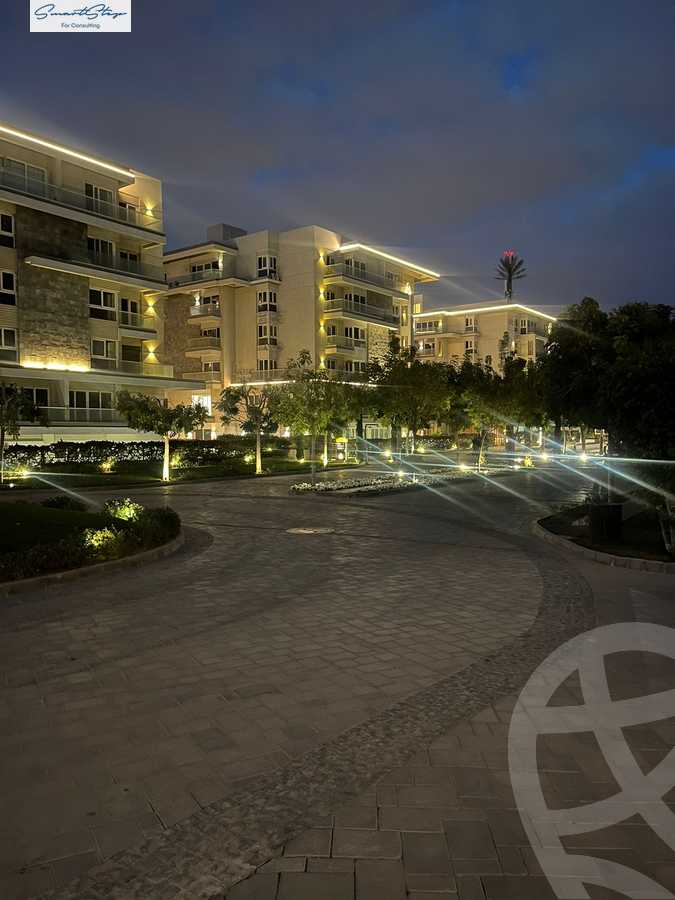 https://aqarmap.com.eg/ar/listing/5838927-for-sale-cairo-new-cairo-compounds-mwntn-fyw-y-syty-club-park-mountain-view-icity