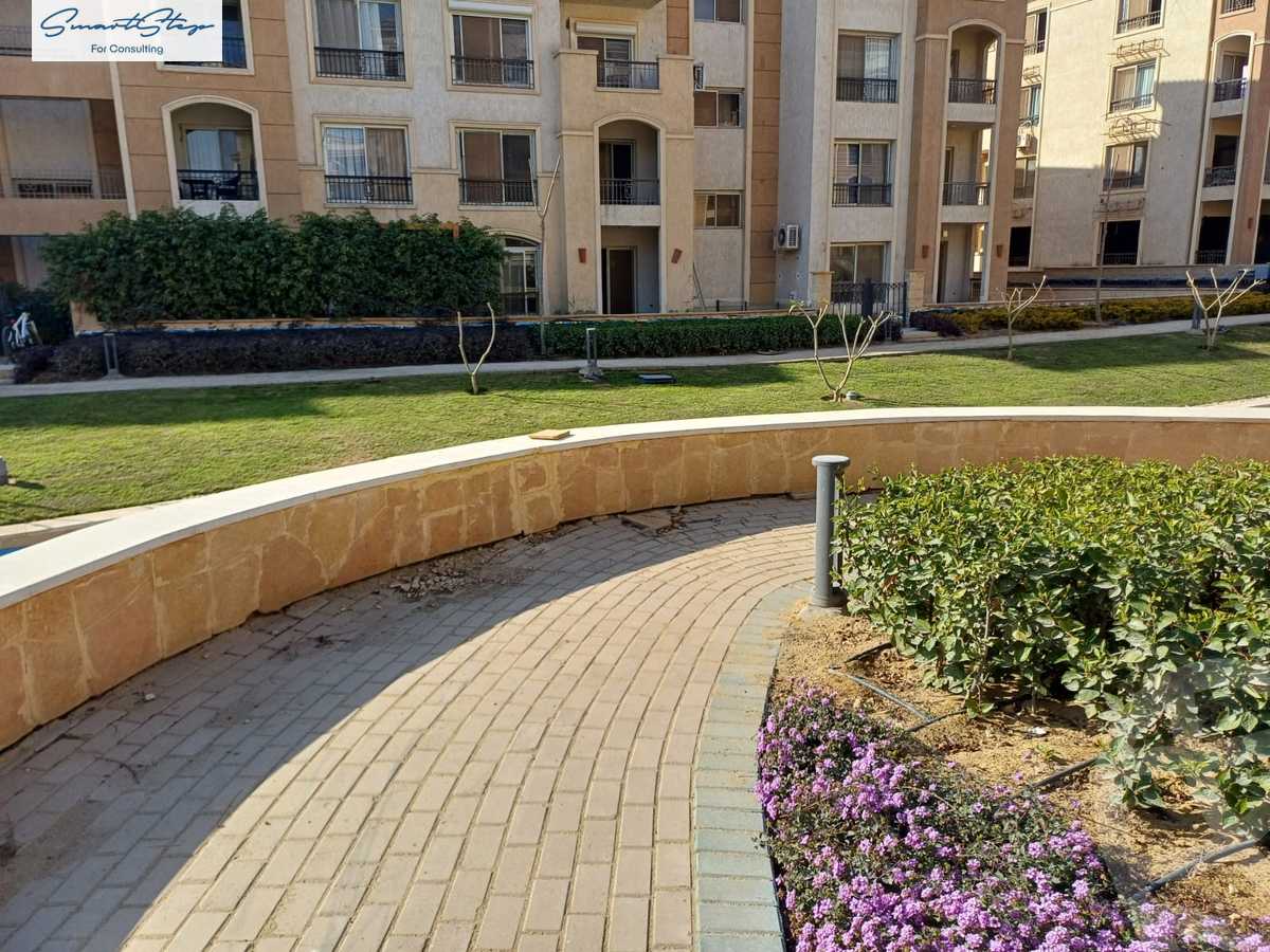https://aqarmap.com.eg/en/listing/5860299-for-sale-cairo-new-cairo-compounds-stwn-ryzydns-by-ar-y-llttwyr