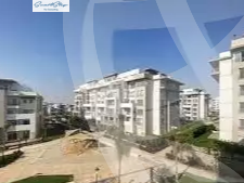 https://aqarmap.com.eg/en/listing/5882192-for-rent-cairo-new-cairo-compounds-hyde-park-hpr-hyde-park