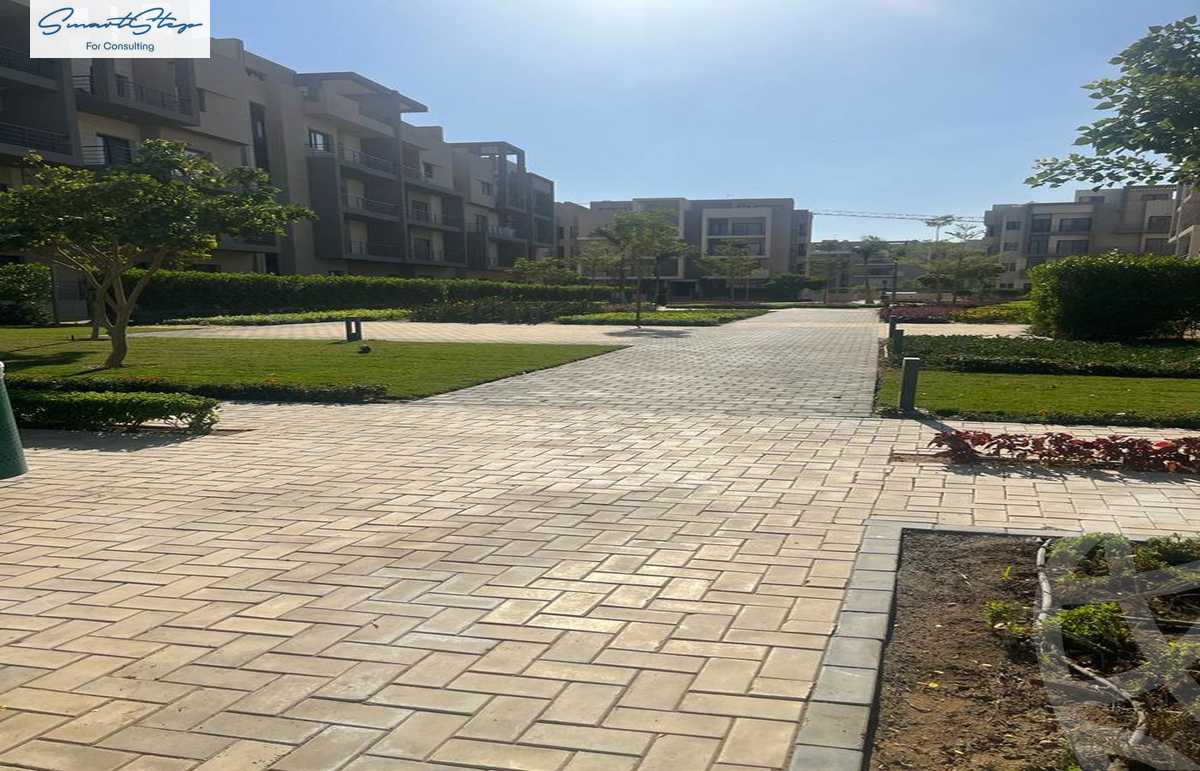 https://aqarmap.com.eg/en/listing/5883104-for-sale-cairo-new-cairo-compounds-fifth-square