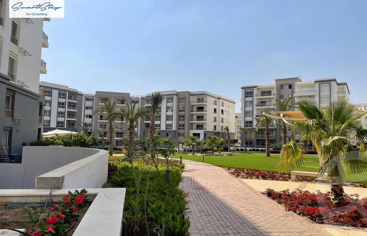https://aqarmap.com.eg/ar/listing/5882415-for-sale-cairo-new-cairo-compounds-hyde-park-centre-ville-hyde-park