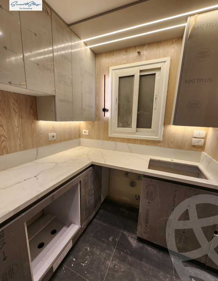https://aqarmap.com.eg/ar/listing/5885031-for-sale-cairo-new-cairo-compounds-mwntn-fyw-y-syty-club-park-mountain-view-icity