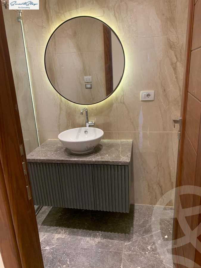https://aqarmap.com.eg/ar/listing/5885031-for-sale-cairo-new-cairo-compounds-mwntn-fyw-y-syty-club-park-mountain-view-icity